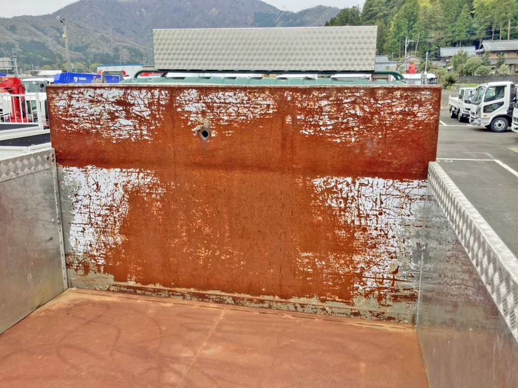 UDトラックス クオン QKG-CD5YLの写真11