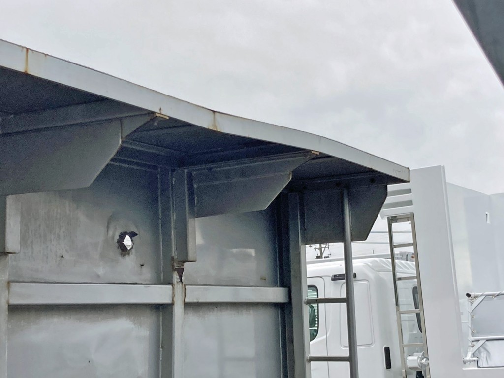 UDトラックス クオン QKG-CD5YLの写真15