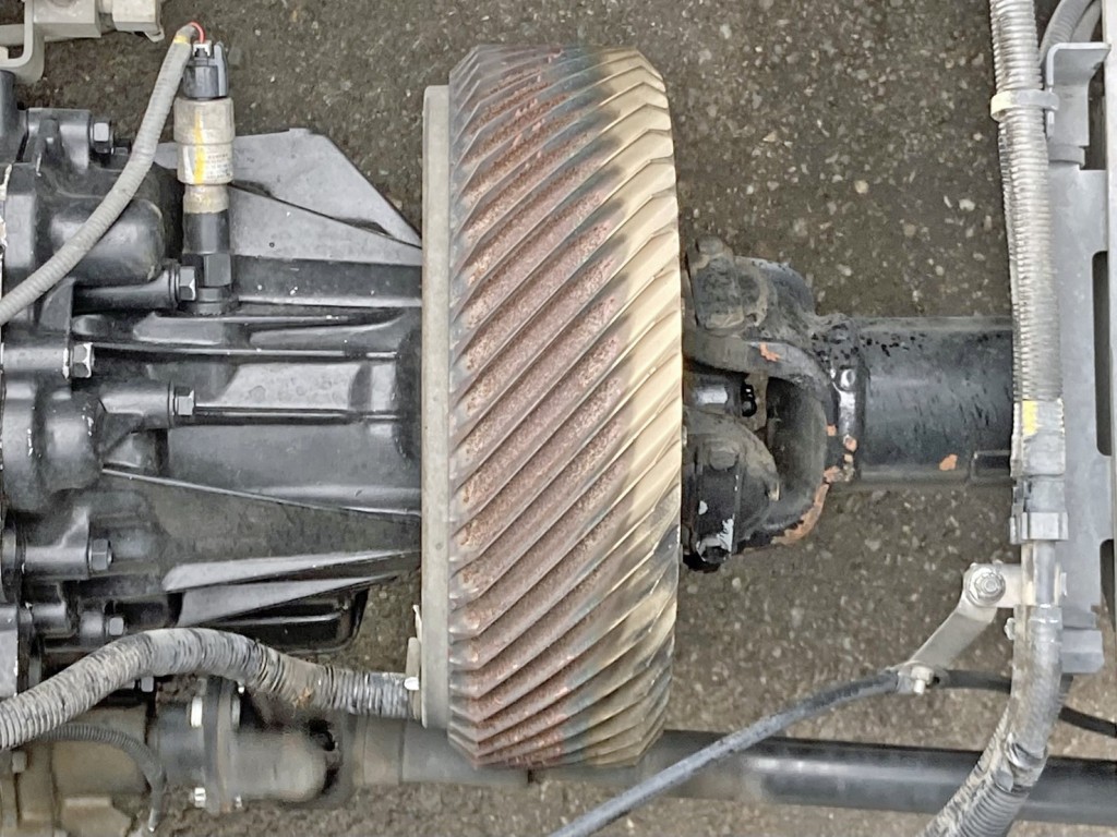 UDトラックス クオン QKG-CD5YLの写真21