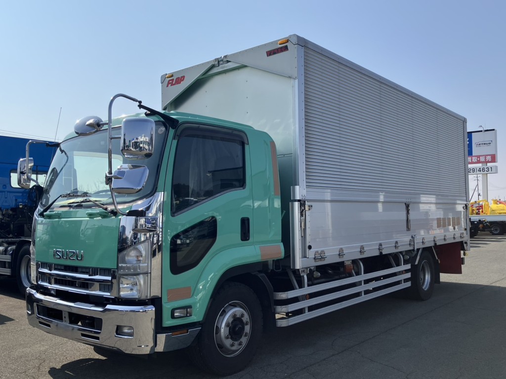 いすゞ フォワード LKG-FTR90T2の写真1