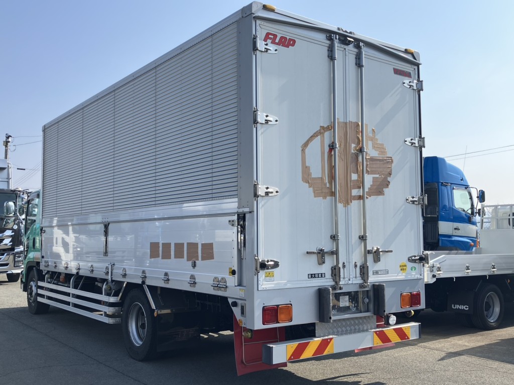 いすゞ フォワード LKG-FTR90T2の写真3