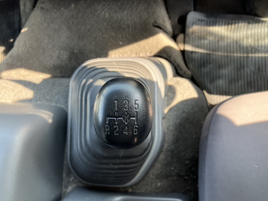 いすゞ フォワード LKG-FTR90T2の写真7