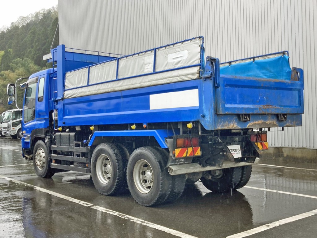 いすゞ ギガ QKG-CXZ77ATの写真3