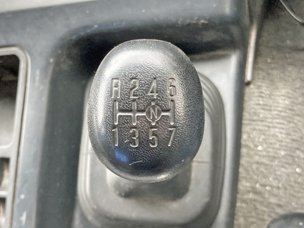 いすゞ ギガ QKG-CXZ77ATの写真46