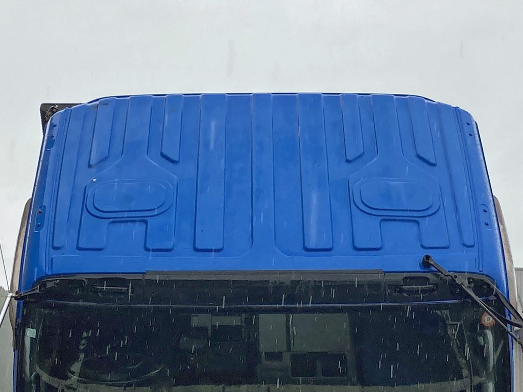 いすゞ ギガ QKG-CXZ77ATの写真48