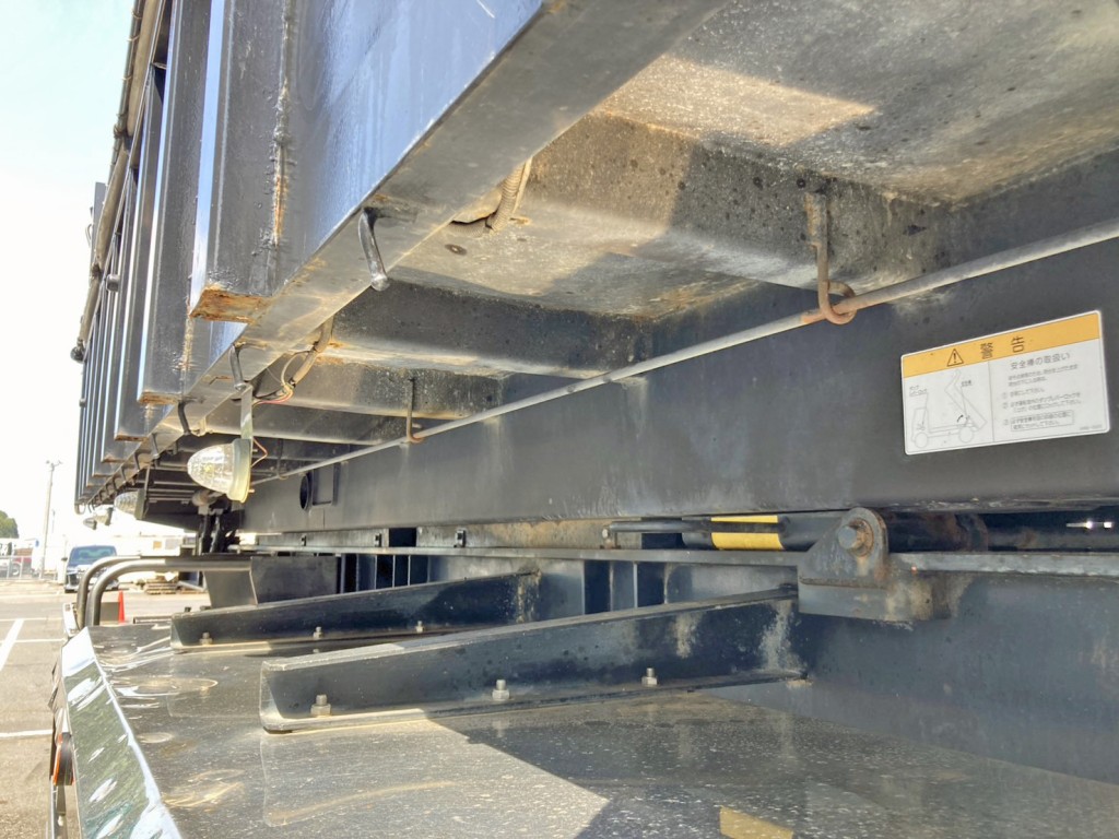 シャーシとネタの状態です。(縦ネタ・横ネタは鉄製です)|トレクス  PFB22301の写真6