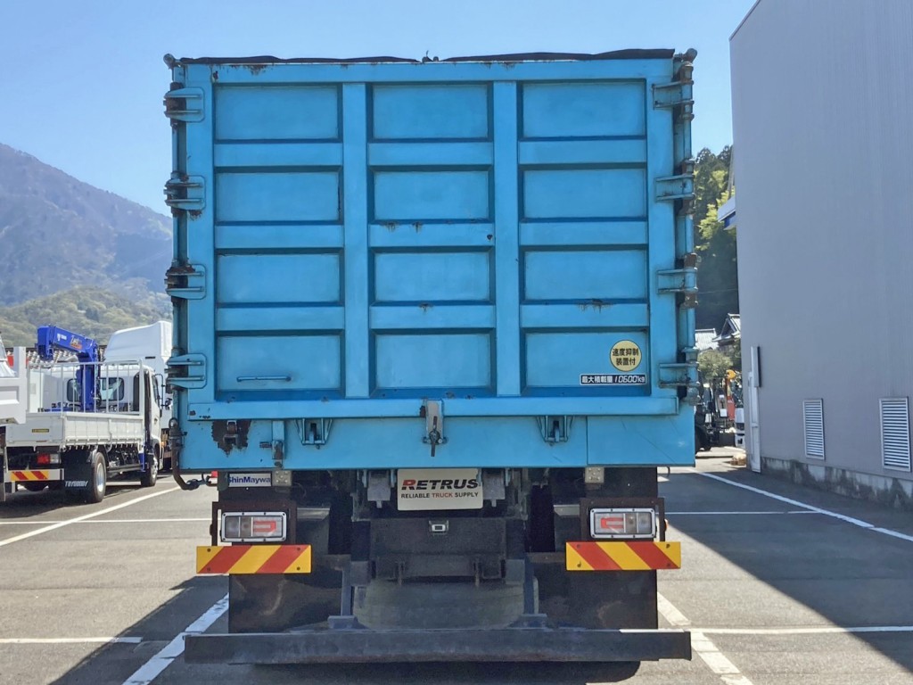 リヤ周りの状態です。|日野 プロフィア 2DG-FS1EHAの写真26