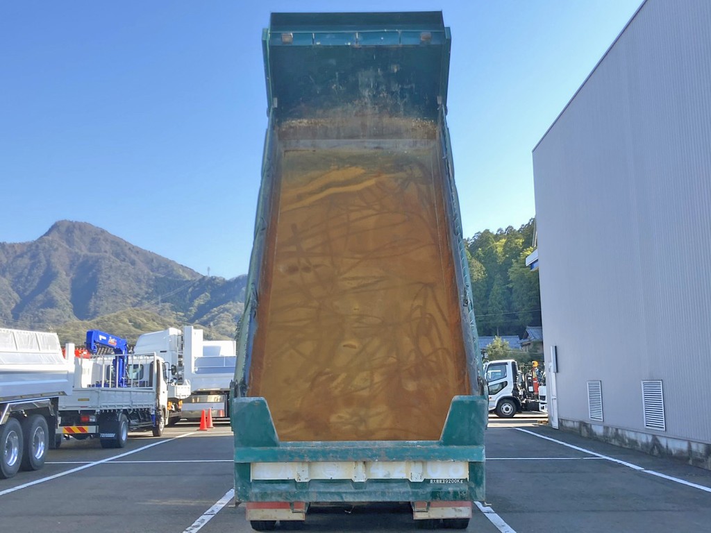 UDトラックス クオン QKG-CW5XLの写真9