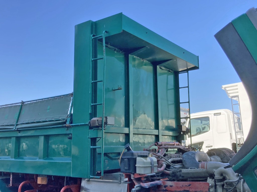 UDトラックス クオン QKG-CW5XLの写真16