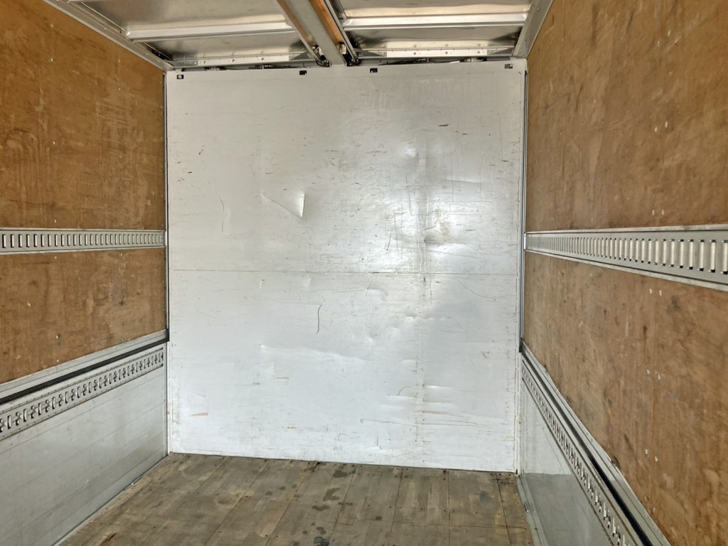 いすゞ ギガ 2PG-CYJ77Cの写真14