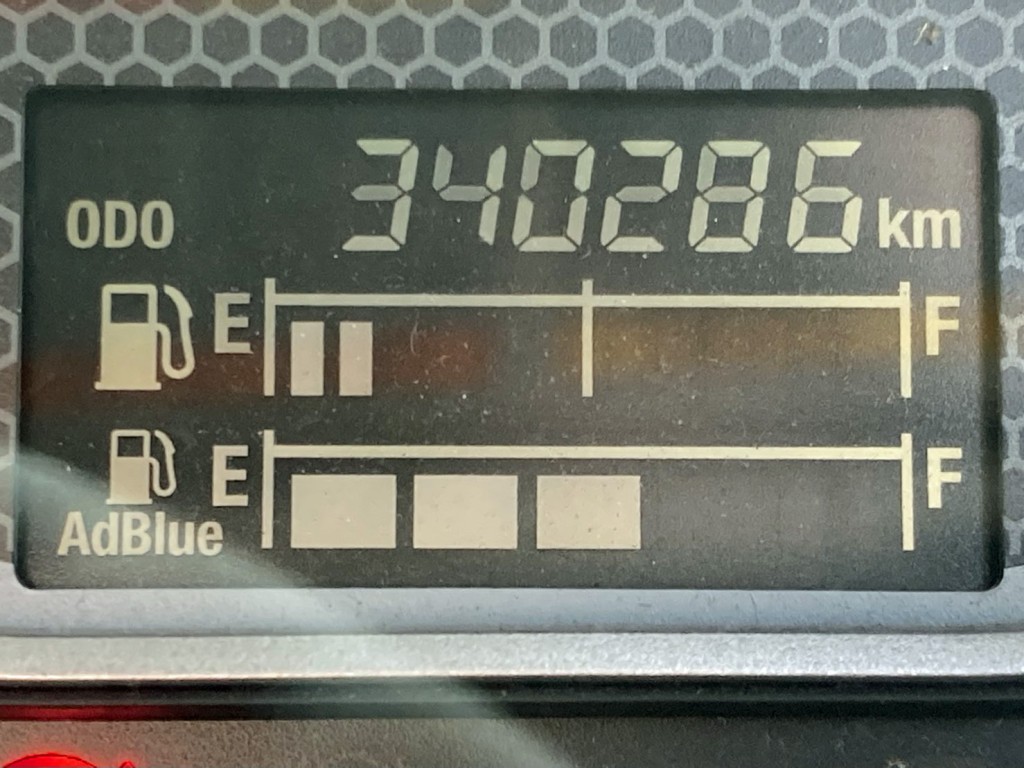 いすゞ ギガ 2PG-CYJ77Cの写真43