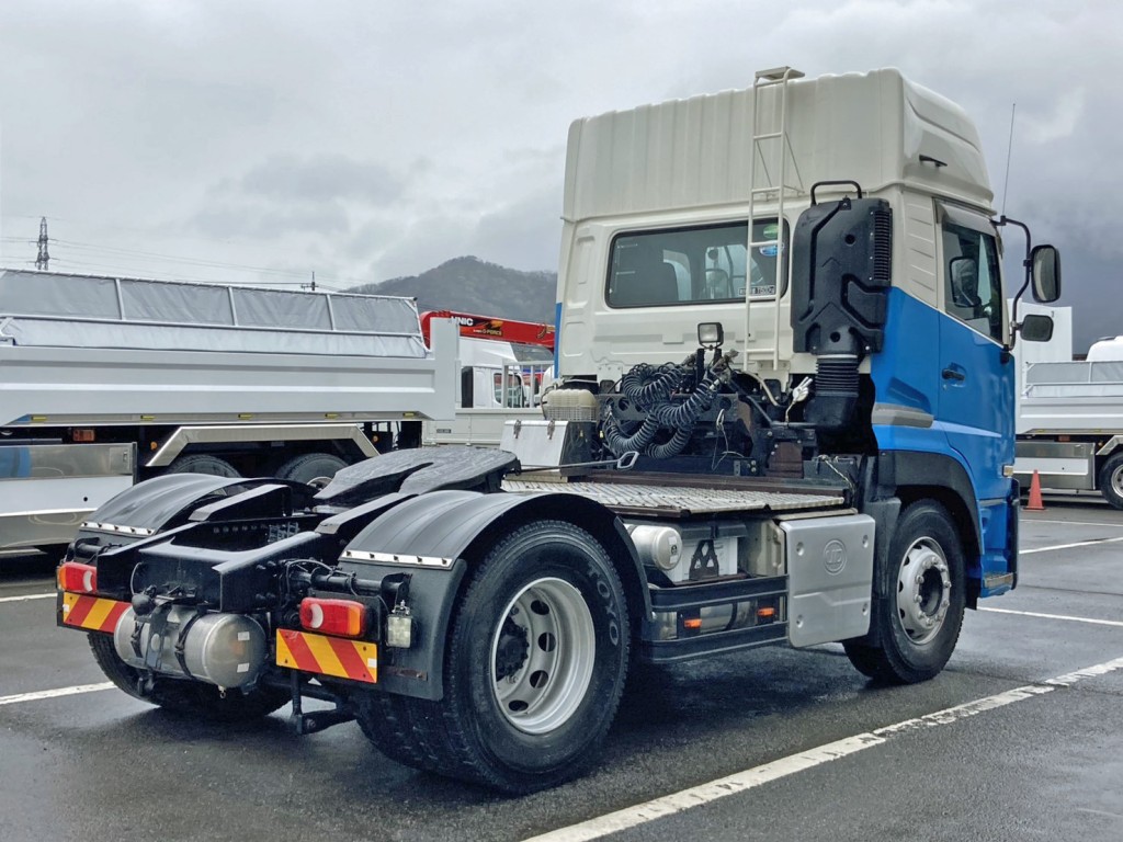 UDトラックス クオン 2PG-GK5AABの写真4