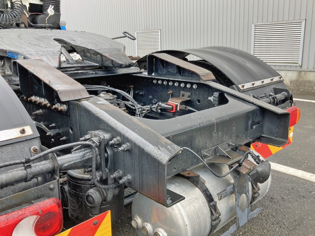 UDトラックス クオン 2PG-GK5AABの写真6