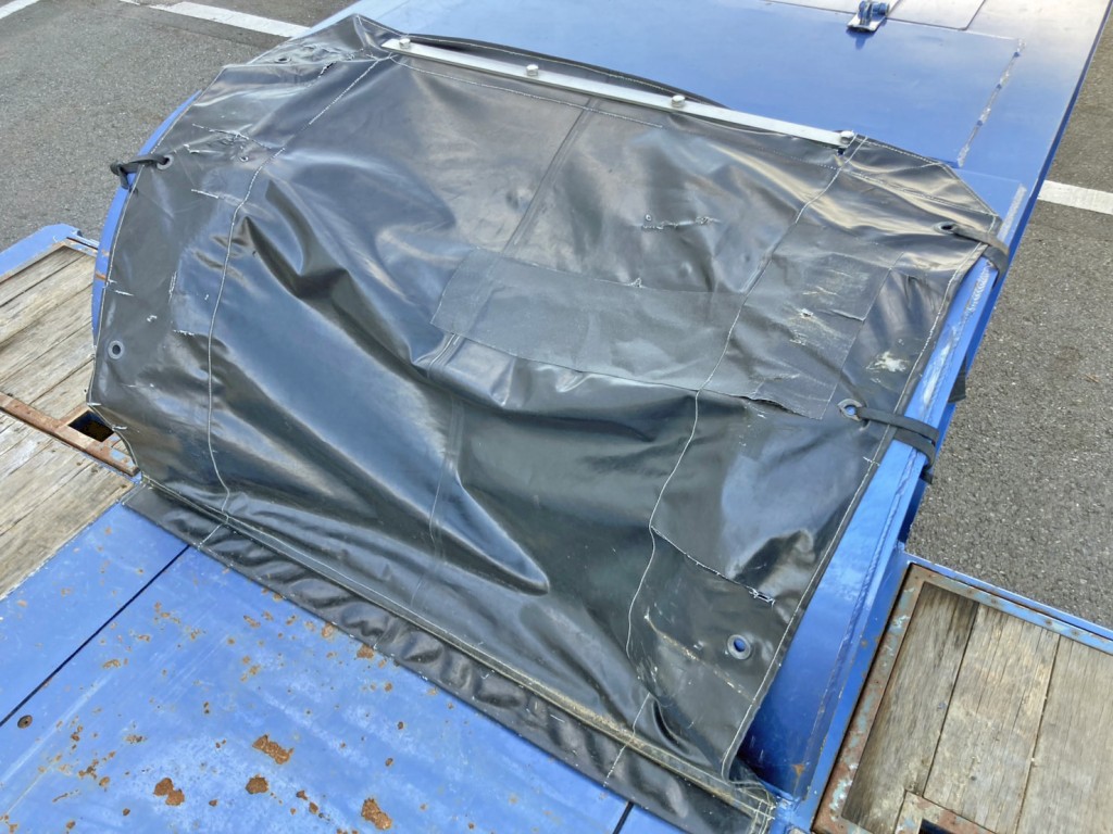 グースネック部のカバーに破れ・パッチ当て箇所があります。|東邦  TL34G3E3Sの写真14