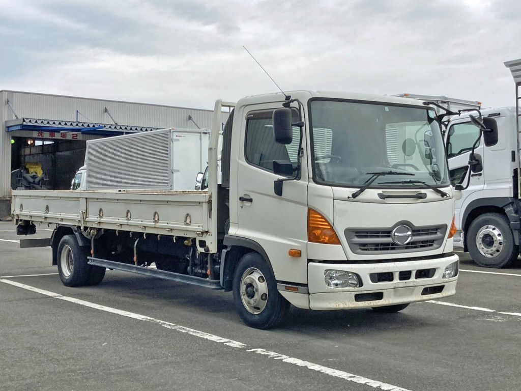 日野 レンジャー TKG-FC9JKAA(2WD)の写真2