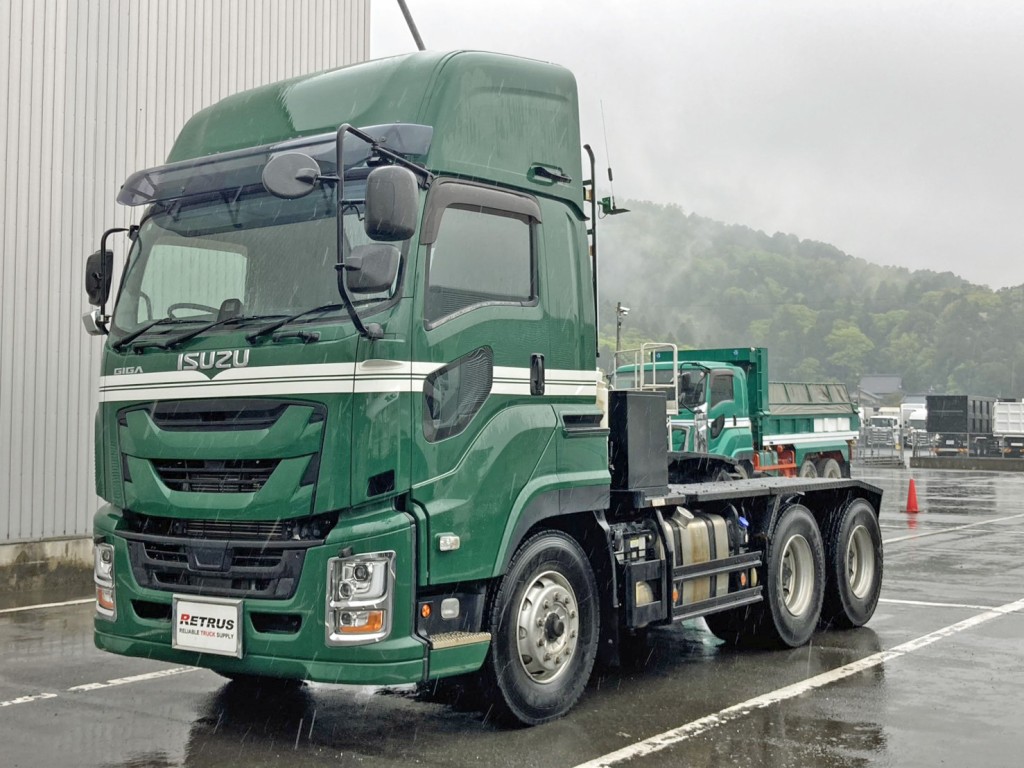 いすゞ ギガ 2DG-EXZ52CKの写真1