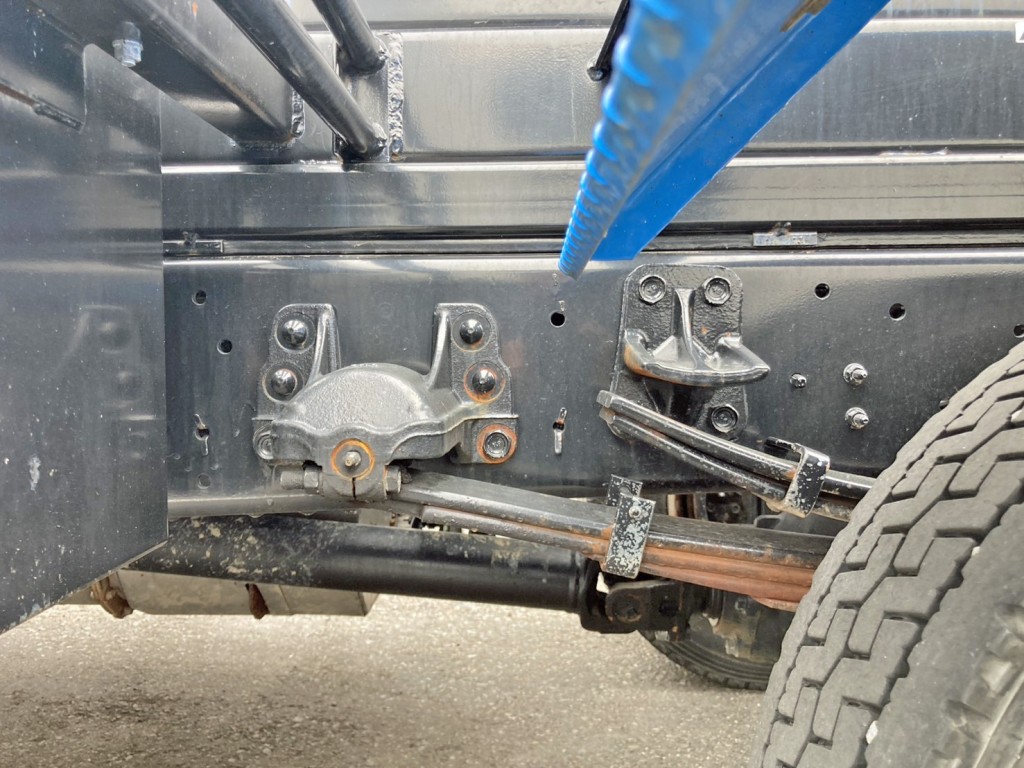 リーフサスです。|いすゞ フォワード 2RG-FRR90S2(2WD)の写真5