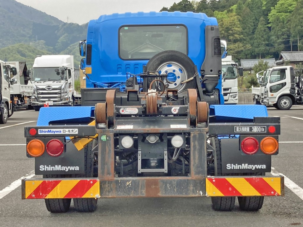 リヤ周りの状態です。|いすゞ フォワード 2RG-FRR90S2(2WD)の写真21