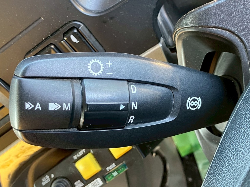 シフトパイロットです。|三菱 スーパーグレート 2PG-FV70HXの写真23