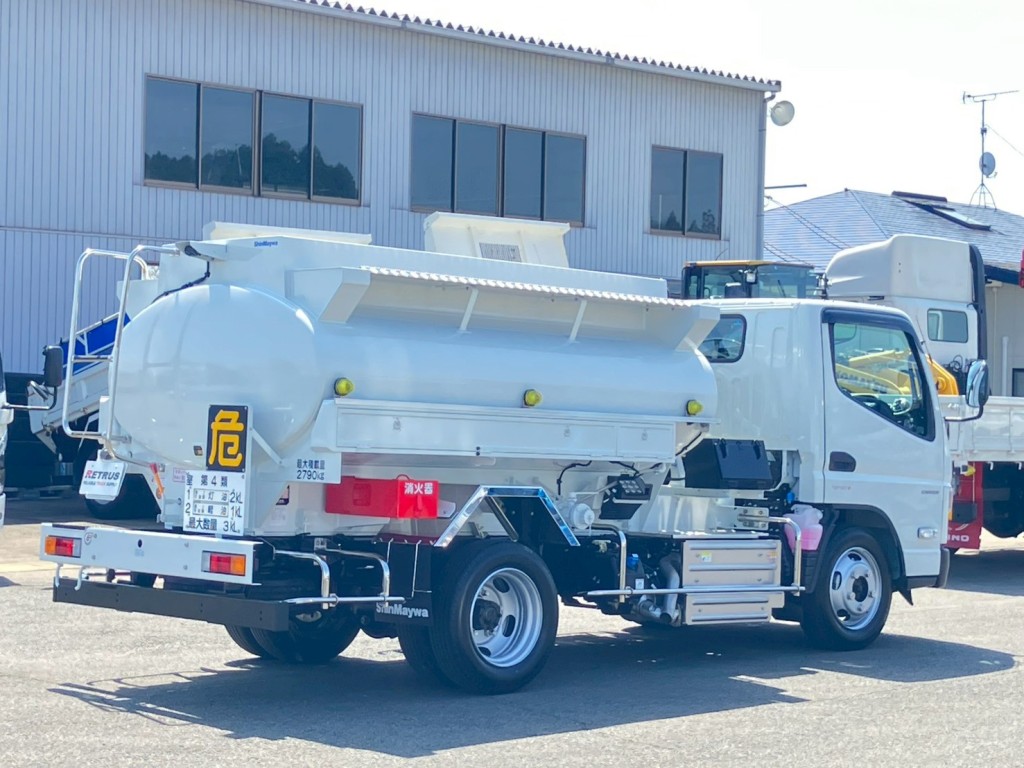 三菱 キャンター 2RG-FGA50(4WD)の写真4