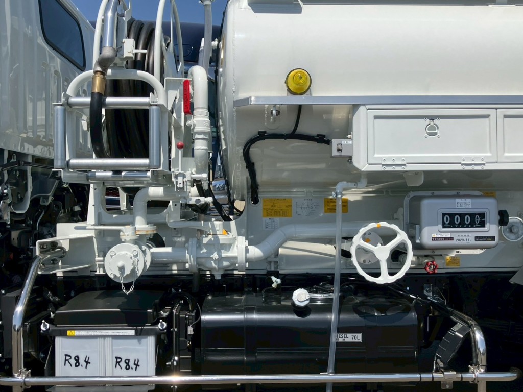 三菱 キャンター 2RG-FGA50(4WD)の写真14