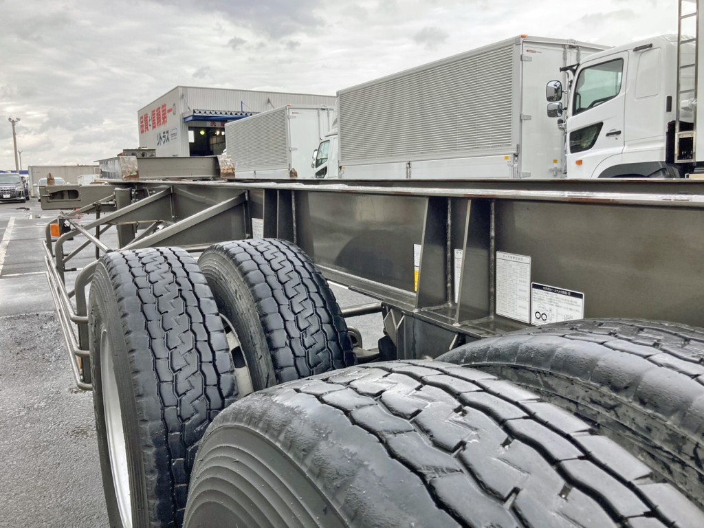 シャーシの状態です。|トレクス  CTB22002の写真6