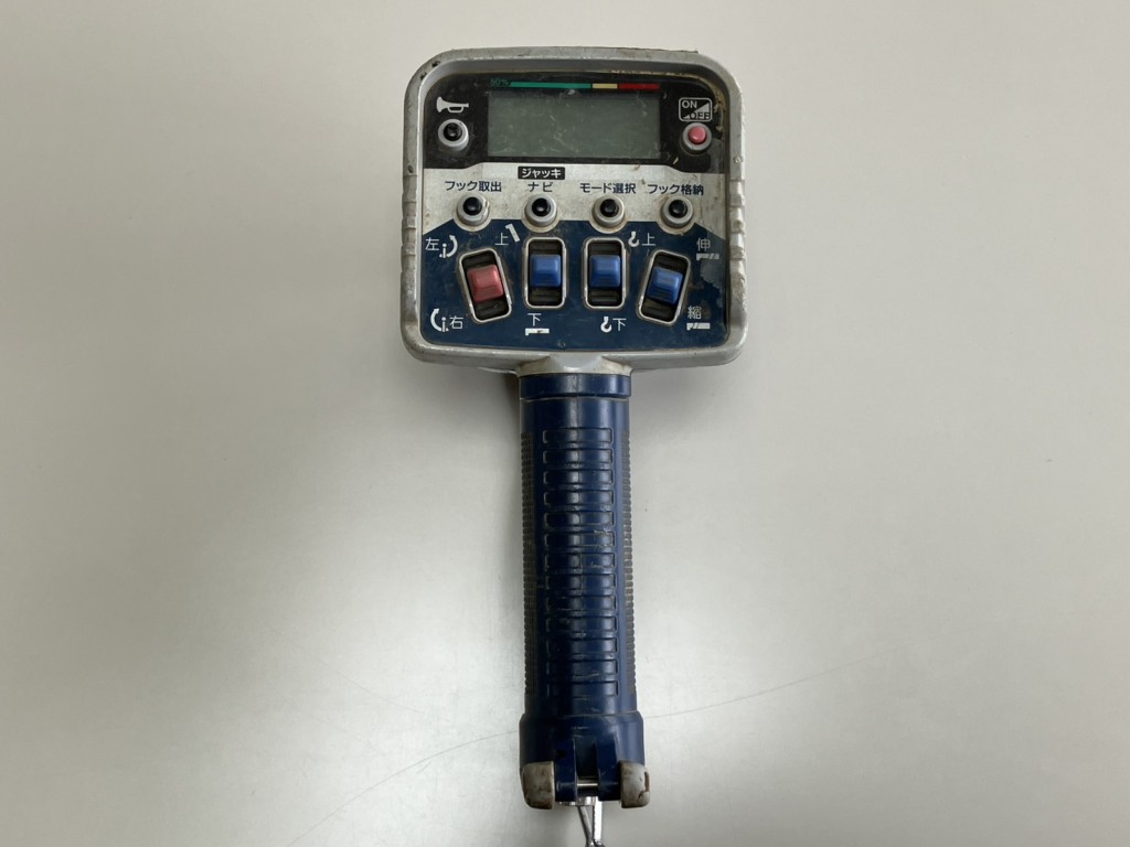 クレーンのラジコンです。|日野 レンジャー TKG-FC9JKAP(2WD)の写真38