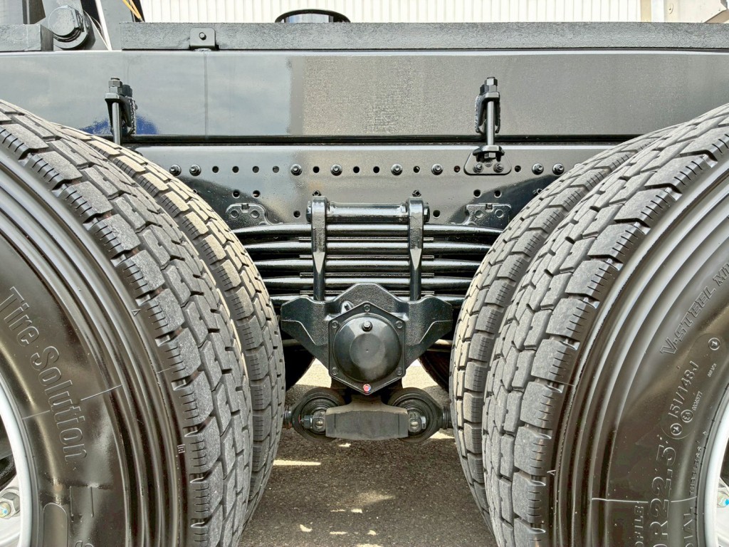 リーフサスです。|日野 プロフィア 2DG-FS1AHEの写真5
