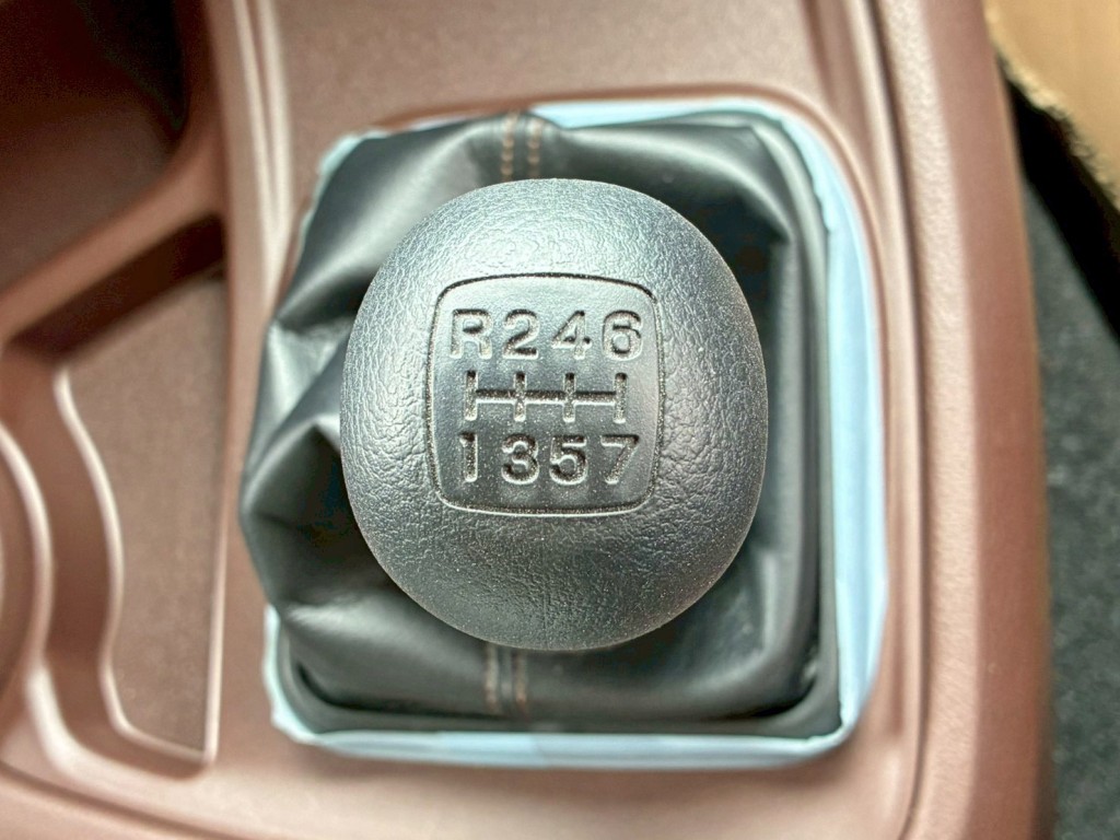日野 プロフィア 2DG-FS1AHEの写真27