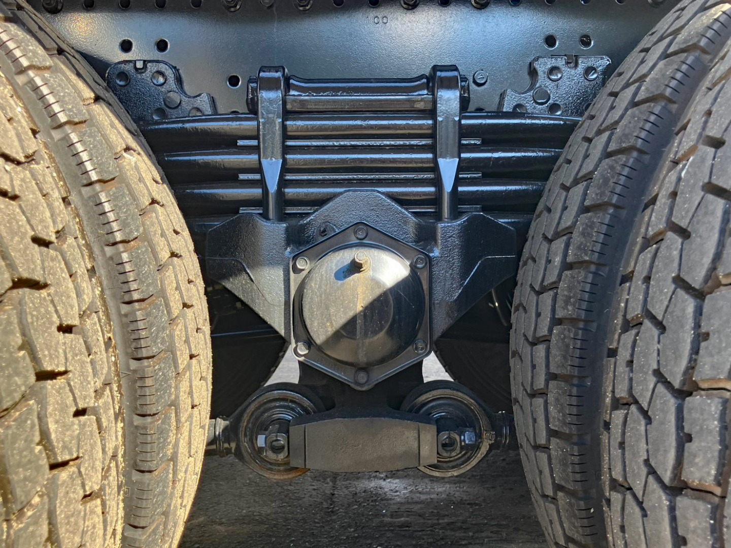 リーフサスです。|日野 プロフィア 2DG-FS1AHEの写真5