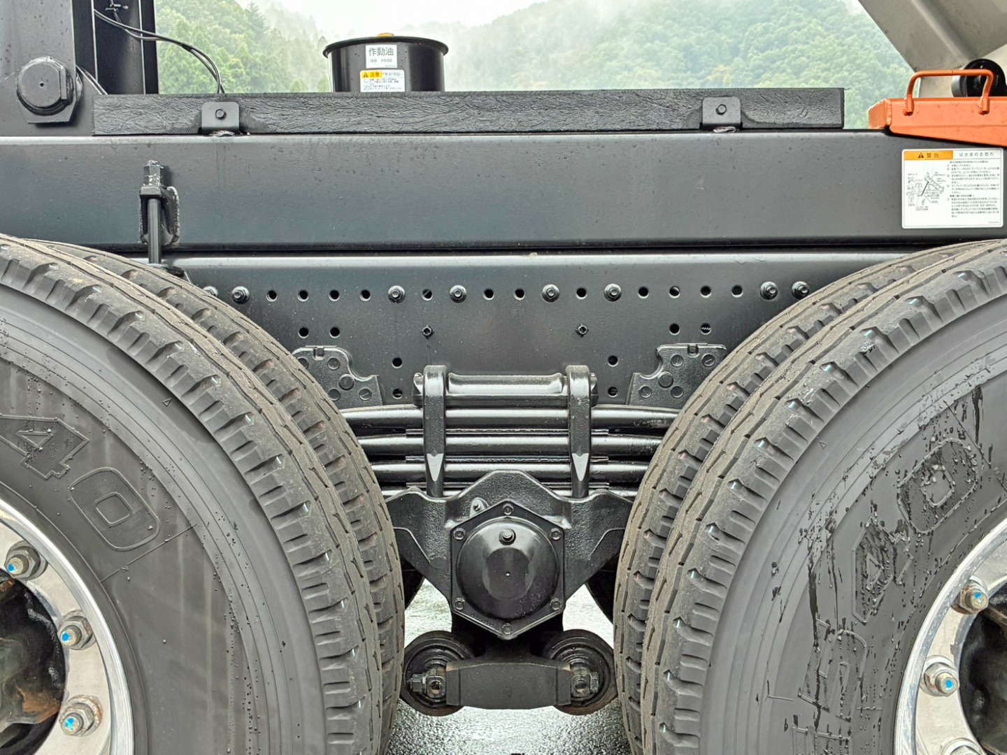 リーフサスです。|日野 プロフィア 2DG-FS1AGEの写真5