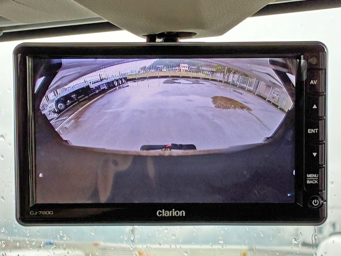 液晶バックモニター付きです。|日野 プロフィア 2DG-FS1AGEの写真24