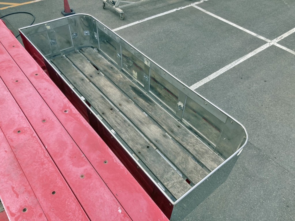 シートデッキの状態です。|東邦  TE36H2P3Sの写真17