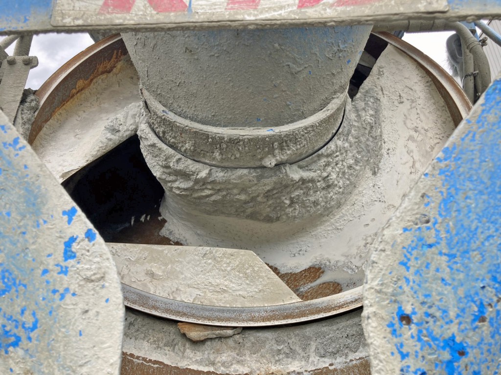 ブレード部の状態です。|日野 レンジャー 2KG-GC2ABAの写真13