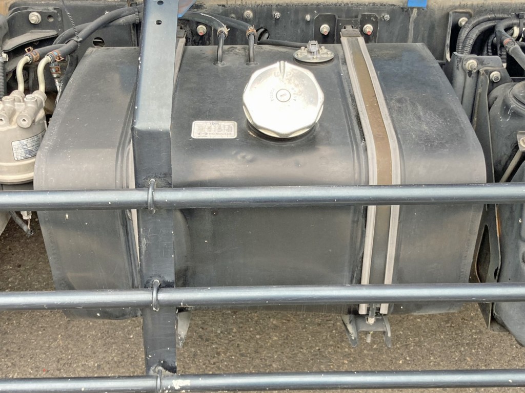 燃料タンクは100Lです。|日野 レンジャー 2KG-GC2ABAの写真35