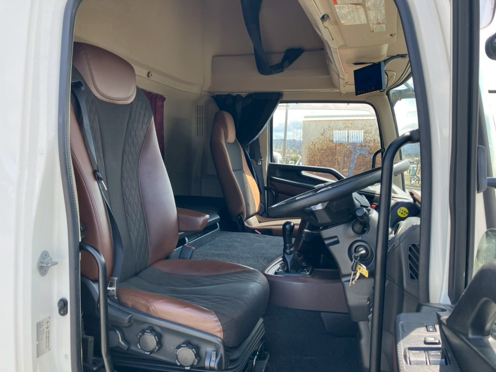 日野 プロフィア 2DG-SH1EDGGの写真8