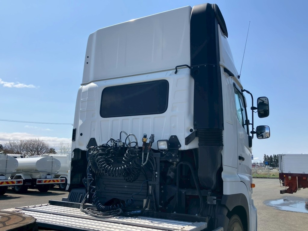 キャブバックの状態です。|日野 プロフィア 2DG-SH1EDGGの写真14