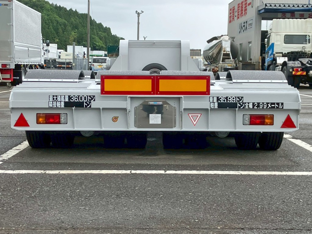 リア周りの状態です。|トレクス PMR439DYの写真17