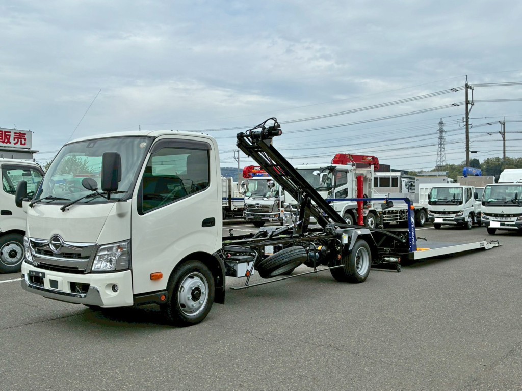 当該車両はフラトップ仕様です。|日野 デュトロ 2KG-XZU722M(2WD)の写真1