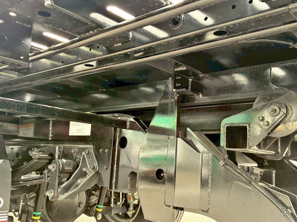 シャーシとネタの状態です。(縦ネタ・横ネタは鉄製です)|日野 デュトロ 2KG-XZU722M(2WD)の写真6