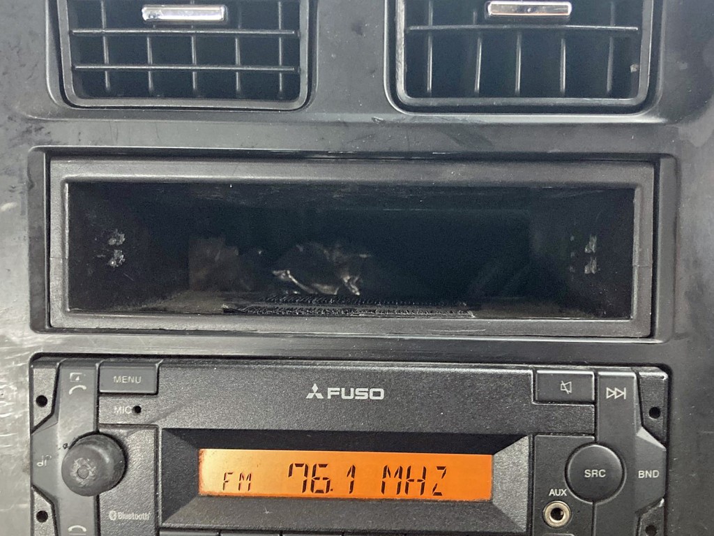 コンソールボックスが欠品しています。|三菱 スーパーグレート 2RG-FP74HDRの写真18