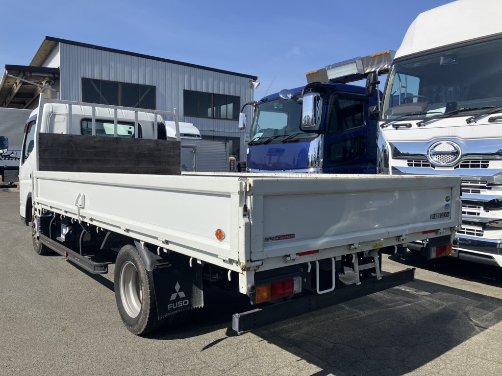 三菱 キャンター TPG-FEB50(2WD)の写真3
