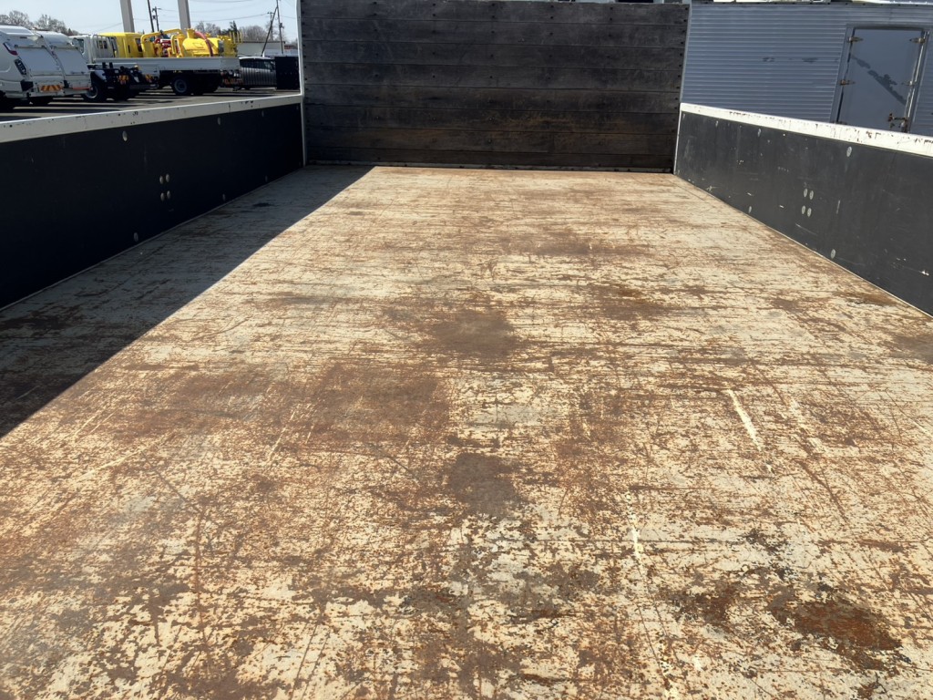 三菱 キャンター TPG-FEB50(2WD)の写真5