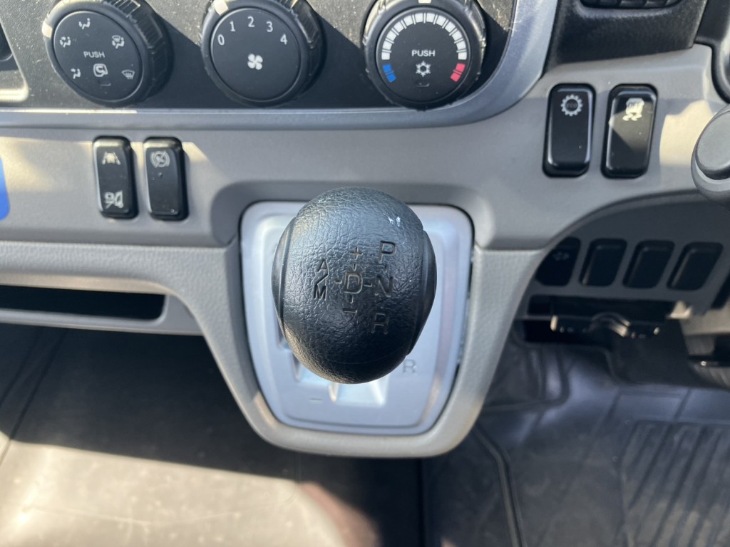 三菱 キャンター TPG-FEB50(2WD)の写真7