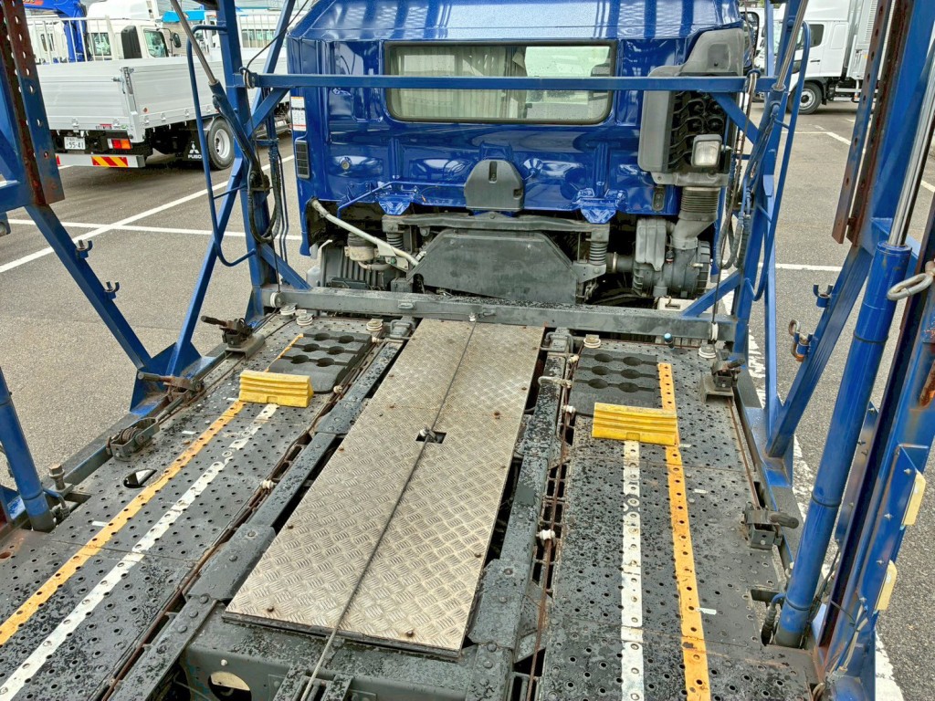 1Fフロアー先頭部分の状態です。|日野 レンジャー LDG-GK8JWAAの写真12