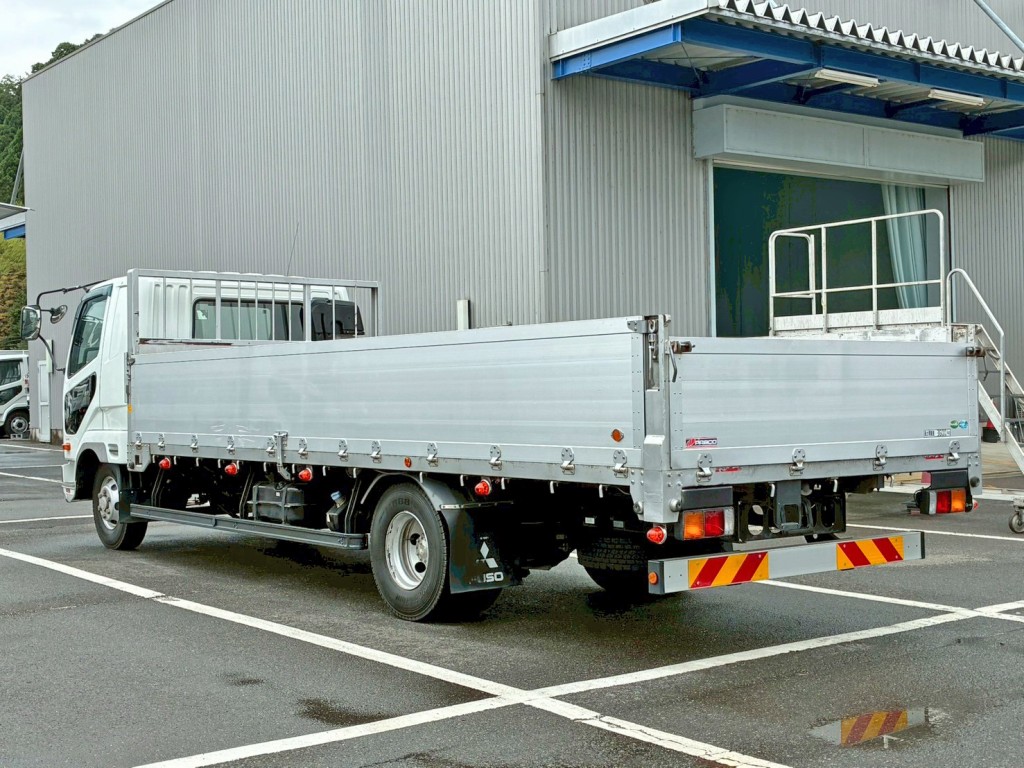 三菱 ファイター 2KG-FK64F(2WD)の写真3