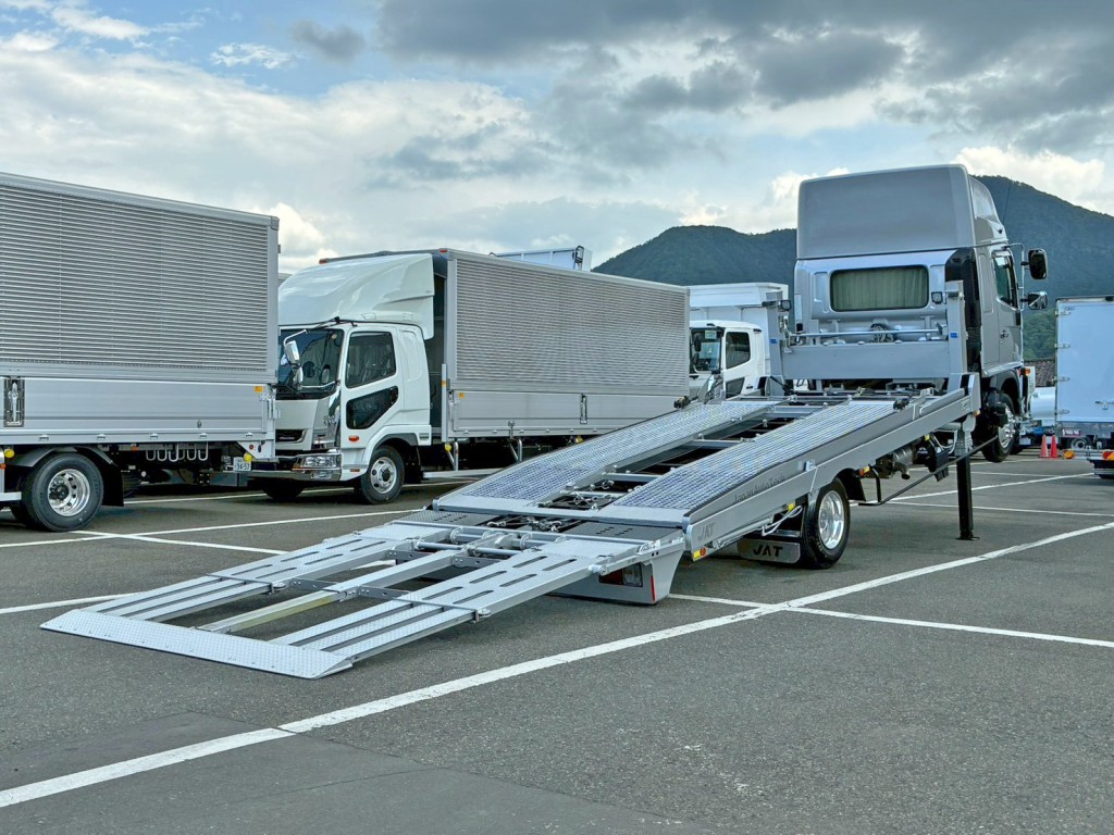 日野 レンジャー 2PG-FD2ABG(2WD)の写真4