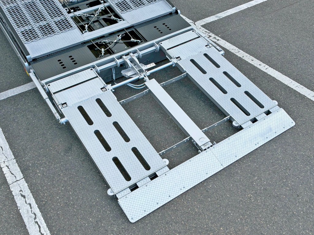自動歩みです。|日野 レンジャー 2PG-FD2ABG(2WD)の写真16