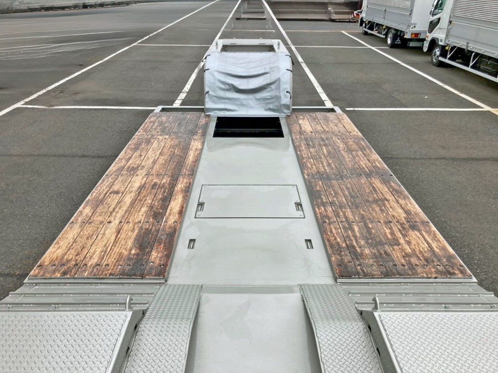 床は左右板張りです。|東邦  TD34H0G2Sの写真10