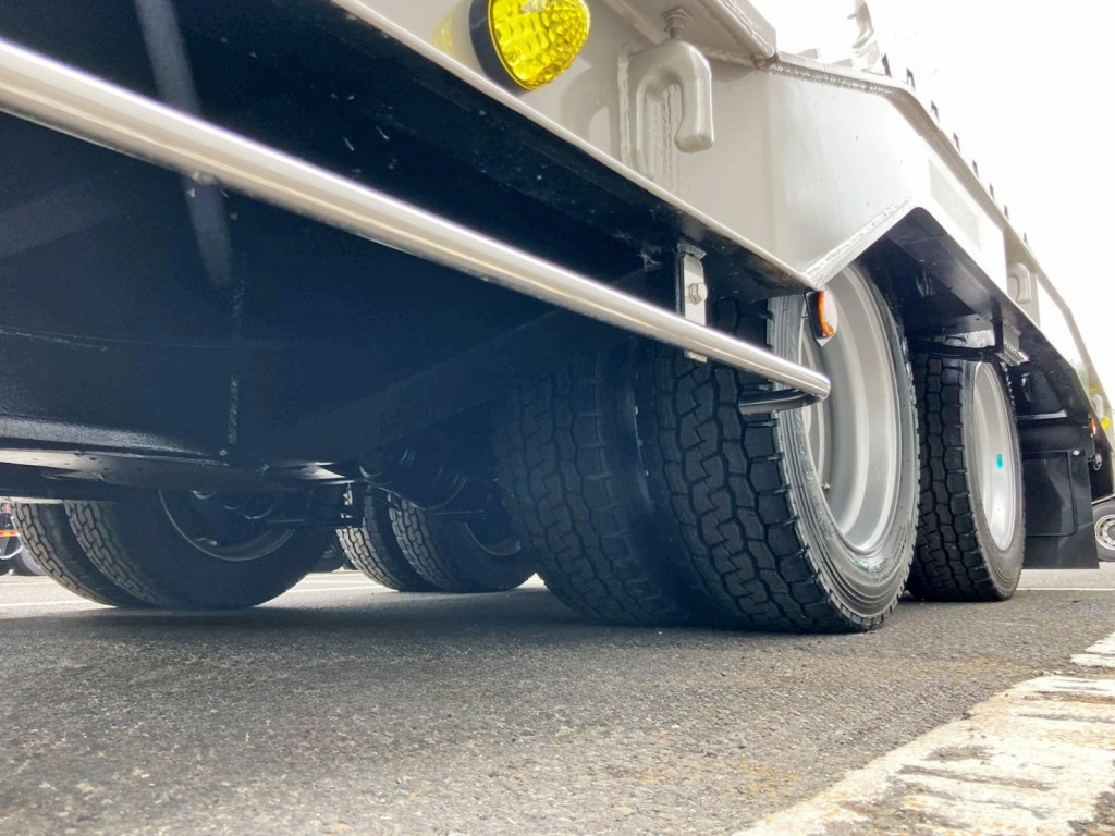 8輪です。|東邦  TD34H0G2Sの写真21